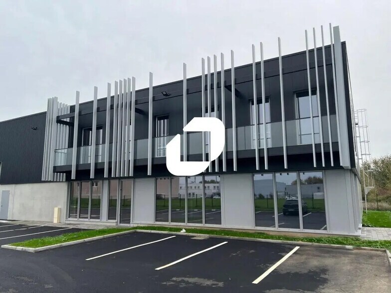 Flex in Avelin for sale - Building Photo - Image 2 of 3