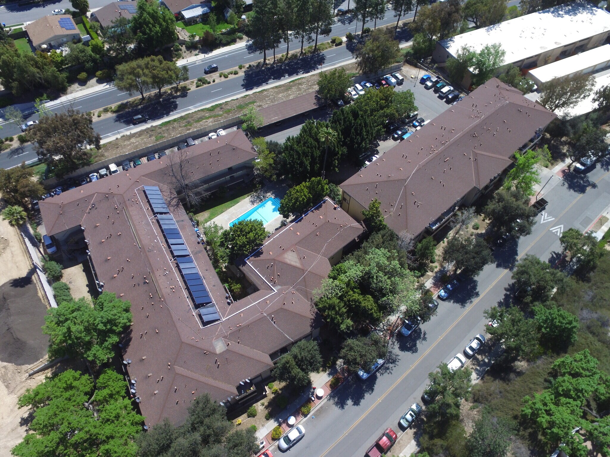 850 Warwick Ave, Thousand Oaks, CA 91360