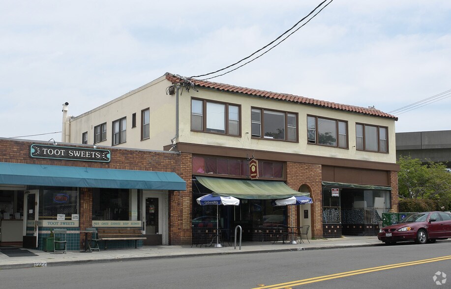 12811289 Gilman St, Berkeley, CA 94706