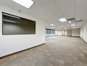 8665 Baypine Rd, Jacksonville, FL for lease Interior Photo- Image 1 of 11