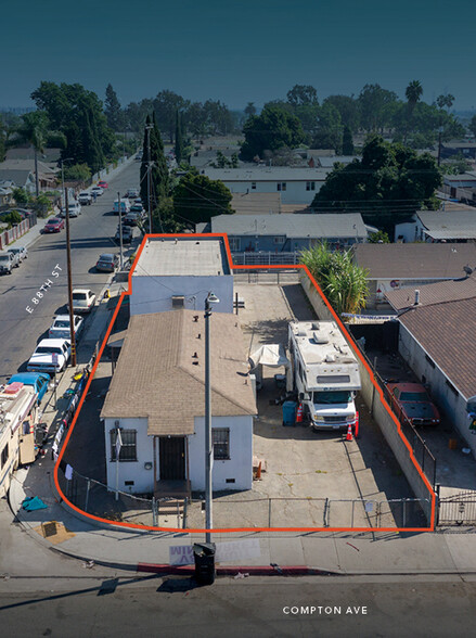 8800 Compton Ave, Los Angeles, CA for sale - Building Photo - Image 2 of 9