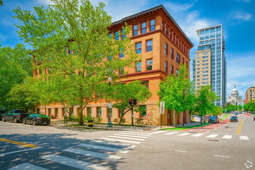 56 Exchange Ter, Providence, RI for lease - Building Photo - Image 1 of 19