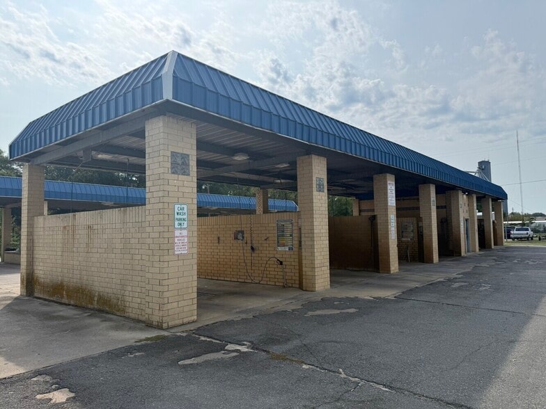 604 N Main St, Stuttgart, AR for sale - Building Photo - Image 1 of 16