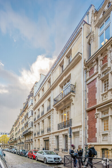 7 Rue Léo Delibes, Paris for lease - Building Photo - Image 2 of 5