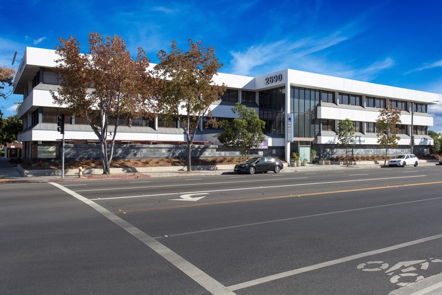 2690 Pacific Ave, Long Beach, CA for lease - Building Photo - Image 2 of 10
