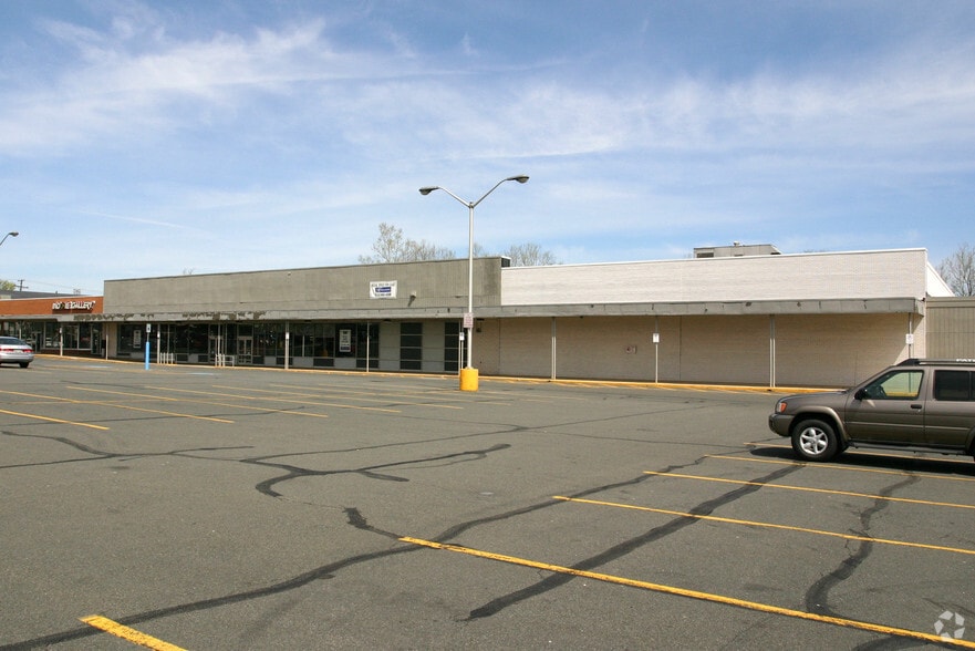 801-823 E Philadelphia Ave, Boyertown, PA for lease - Other - Image 2 of 8
