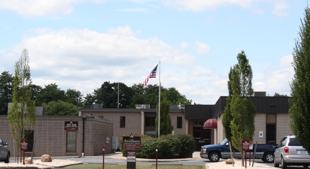 375 Floral Ave, Chambersburg, PA for lease Building Photo- Image 1 of 6