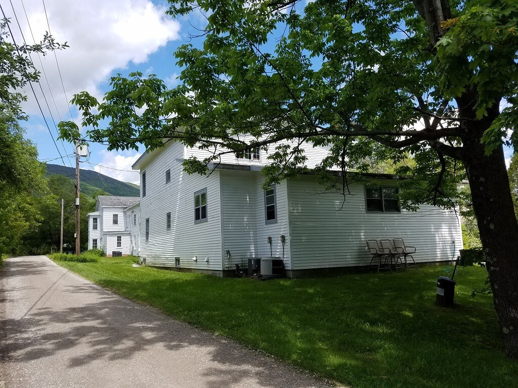 3746 Main St, Manchester Center, VT 05255 Office for Sale