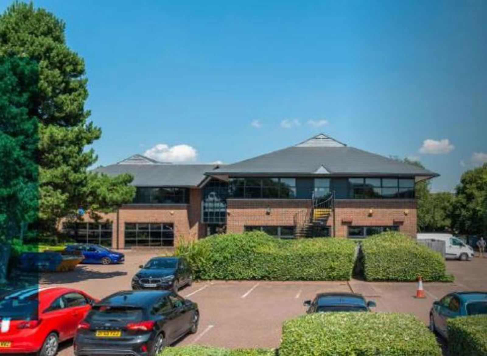 180 Aztec, Almondsbury for sale Primary Photo- Image 1 of 1