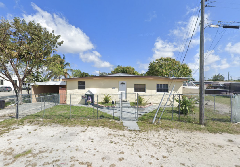 8095 NW 36th Pl, Miami, FL for sale - Building Photo - Image 3 of 3