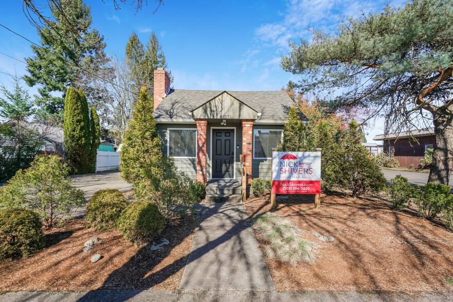 4127 SE Harrison St, Milwaukie, OR for lease - Building Photo - Image 1 of 46