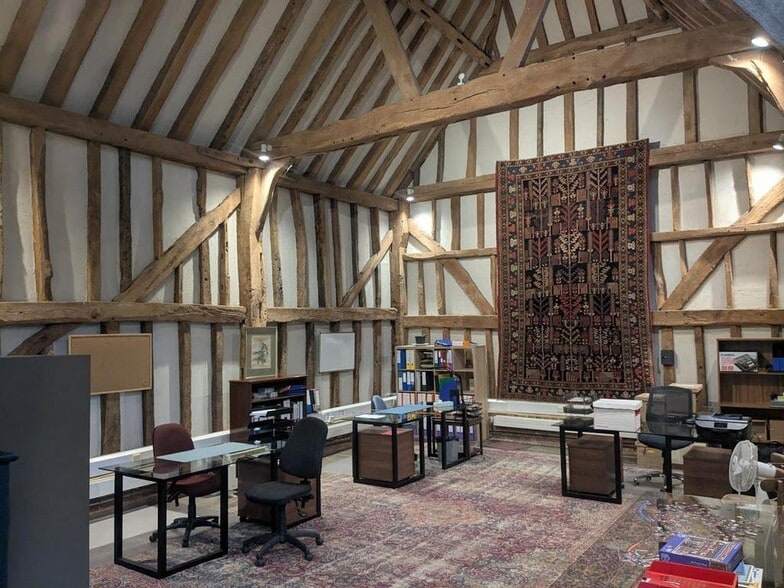 Unit 7 Birtley Courtyard, Guildford for sale - Building Photo - Image 2 of 8