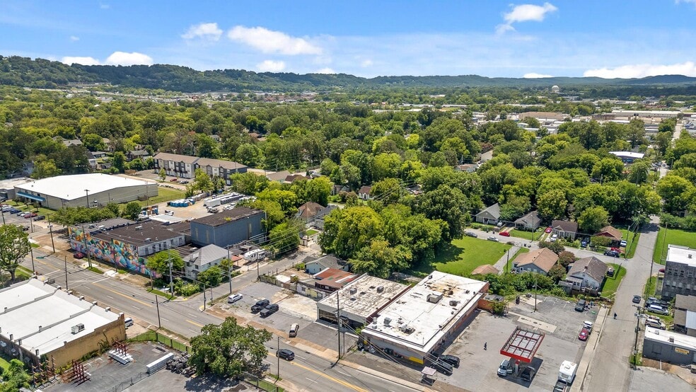 1412 E Main St, Chattanooga, TN for lease - Building Photo - Image 2 of 24