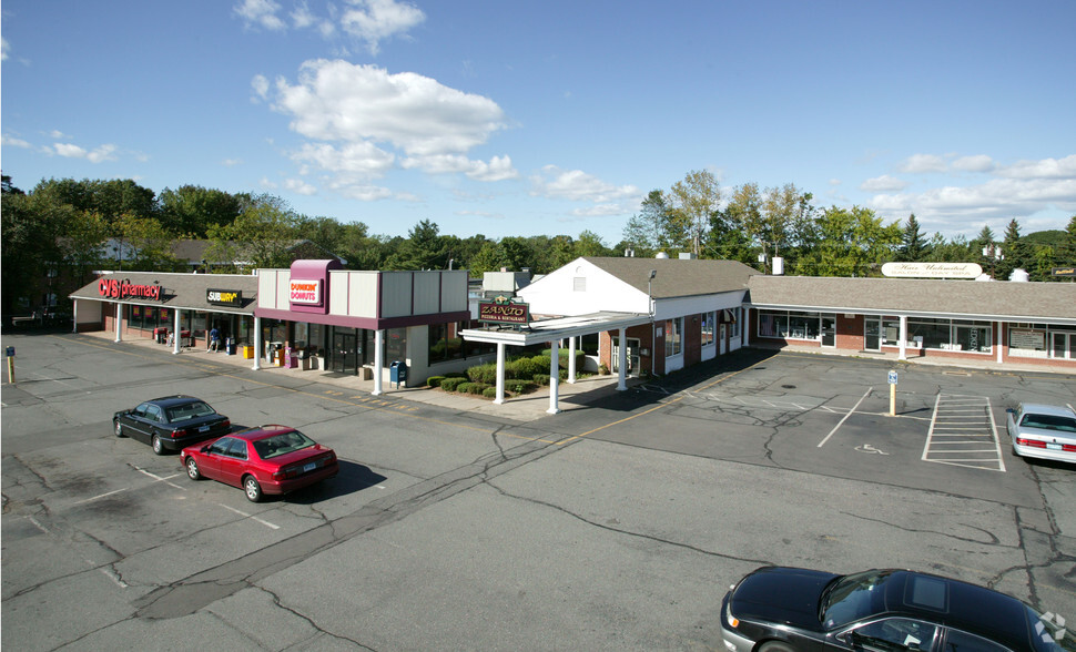 136-152 Mountain Rd, Suffield, CT for lease - Building Photo - Image 2 of 8