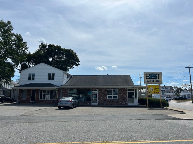 5 Hanover Ave, Pawtucket, RI for sale - Building Photo - Image 3 of 4