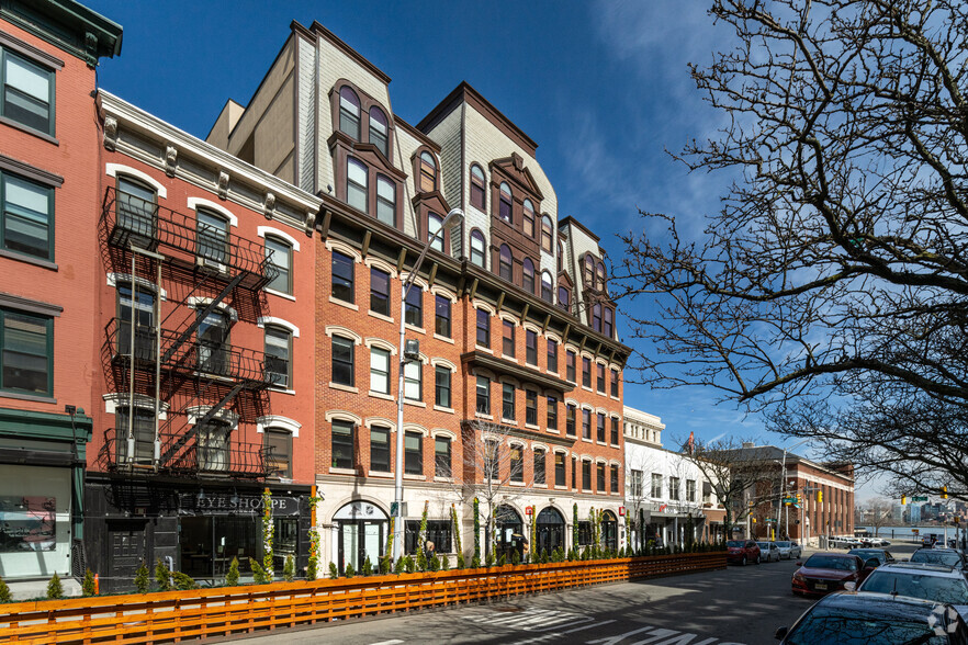 36-42-42 Newark St, Hoboken, NJ for lease - Building Photo - Image 3 of 32