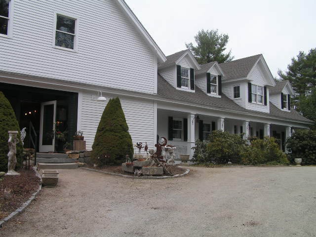 3 Elm Hill Rd, Peterborough, NH for sale - Primary Photo - Image 1 of 30