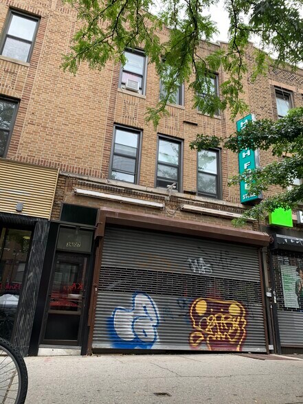 3607 30th Ave, Astoria, NY for sale - Building Photo - Image 1 of 1