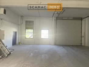 Flex in Villebon-sur-Yvette for lease Interior Photo- Image 2 of 3