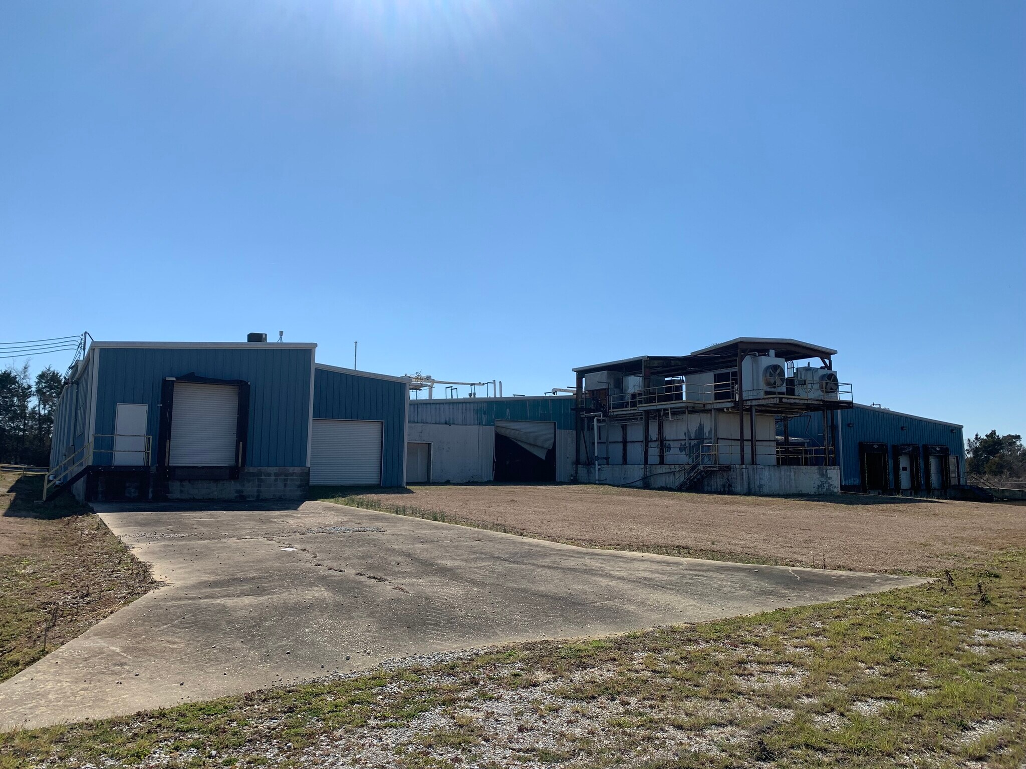 101 Lloyd Dollar Dr, Demopolis, AL 36732