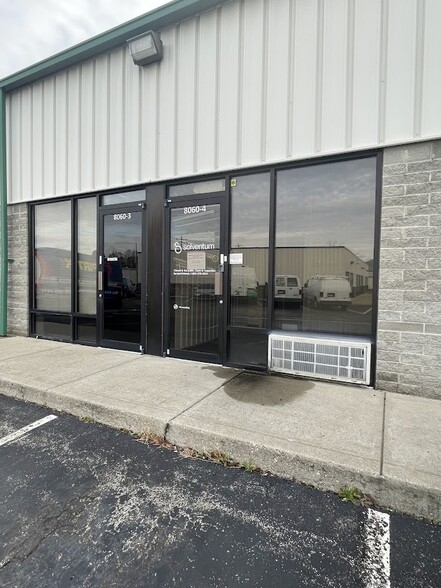 8060 Reading Rd, Cincinnati, OH for lease - Building Photo - Image 2 of 5