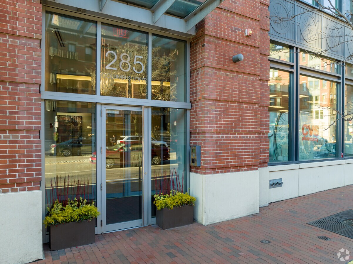 285 Columbus Ave, Boston, MA 02116 Retail for Sale