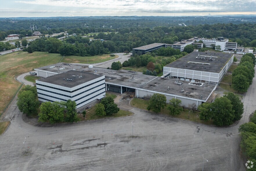 1310 Beulah Rd, Pittsburgh, PA for sale - Aerial - Image 2 of 4