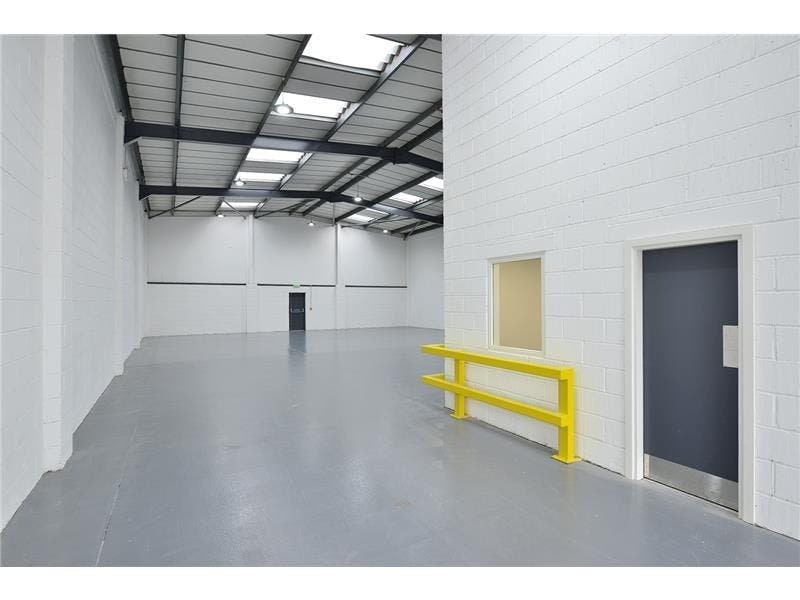 Caledonia Way, Manchester for lease Interior Photo- Image 1 of 1