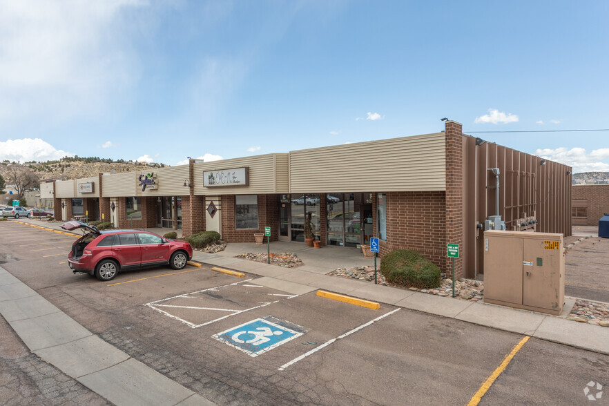 1025 W Garden Of The Gods Rd, Colorado Springs, CO for lease - Building Photo - Image 3 of 3