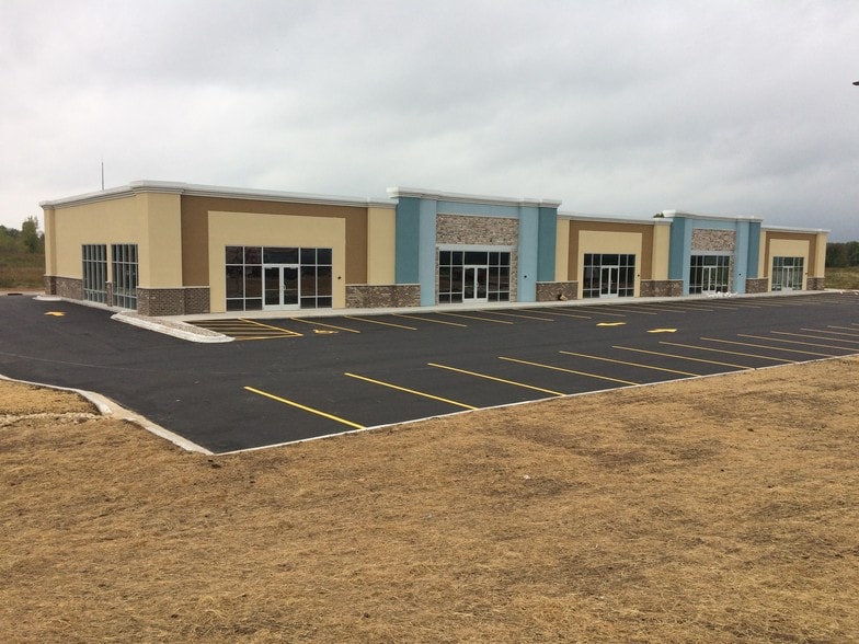 N4531 State Highway 22, Shawano, WI for lease - Primary Photo - Image 1 of 13