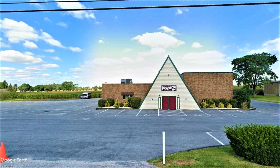 880 Hanover Pike, Littlestown, PA for sale - Building Photo - Image 1 of 1