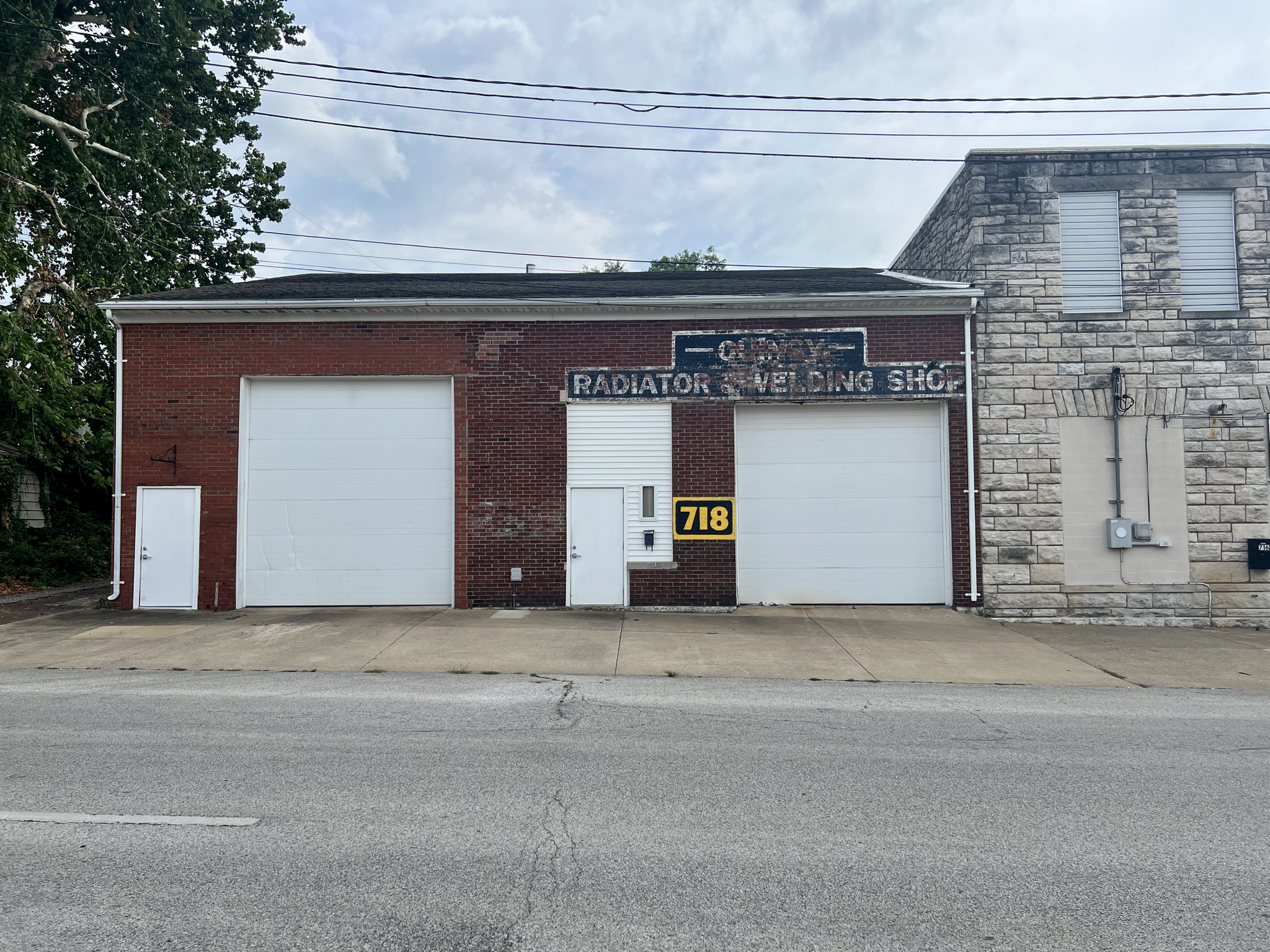 718 York St, Quincy, IL for lease Primary Photo- Image 1 of 7