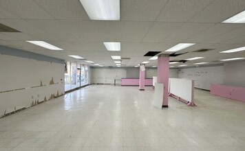 800-841 W Bloomington Rd, Champaign, IL for lease Interior Photo- Image 2 of 4