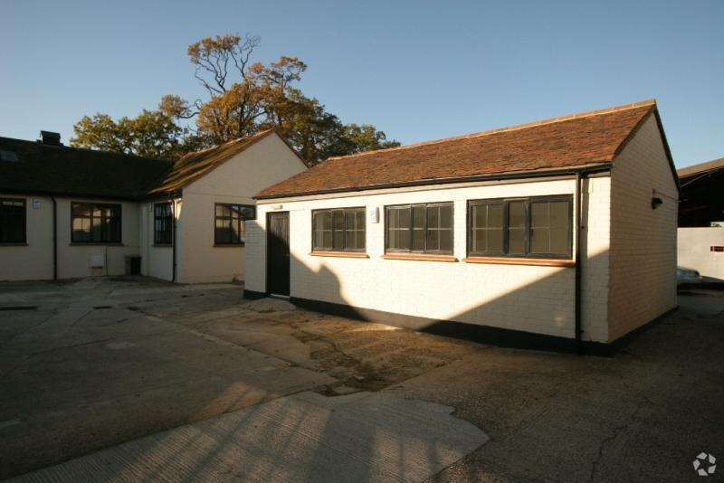 Great Ropers Ln, Great Warley for sale Primary Photo- Image 1 of 1