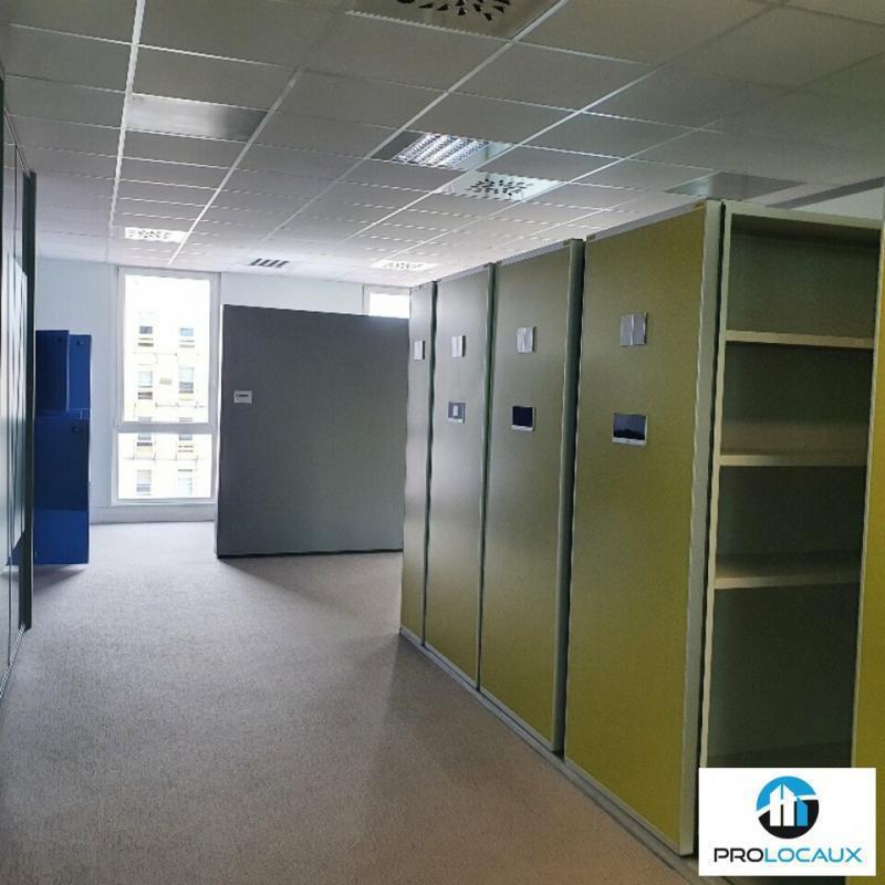 Office in Grenoble for lease Interior Photo- Image 1 of 8
