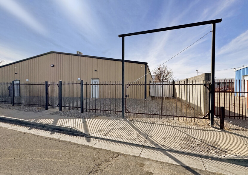 9808 Acoma Rd SE, Albuquerque, NM for lease - Building Photo - Image 1 of 9