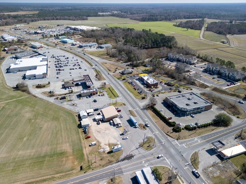 128 NC-41, Wallace, NC for sale - Building Photo - Image 2 of 20