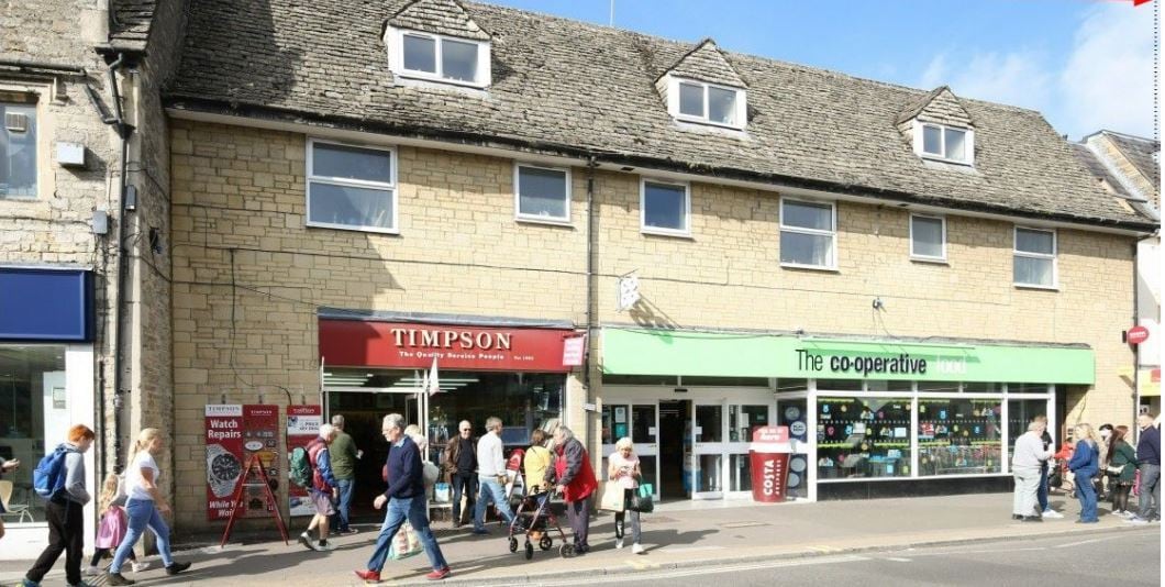 7 High St, Witney for sale Primary Photo- Image 1 of 1