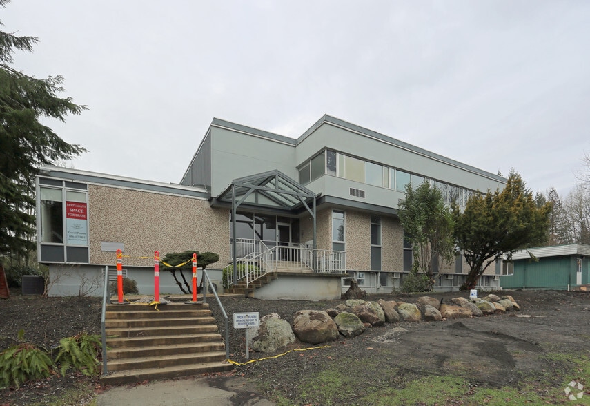 14225 57th Ave, Surrey, BC for lease - Building Photo - Image 3 of 3