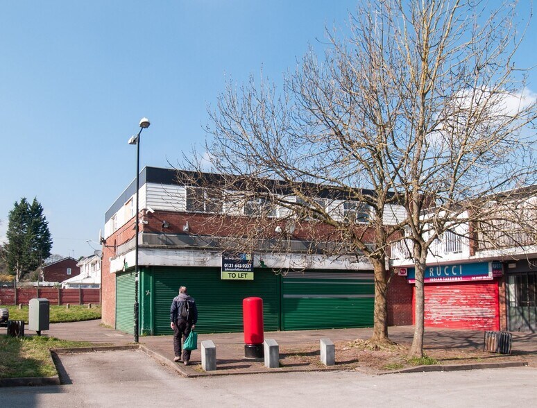 106-110 Fernwood Dr, Rugeley for sale - Primary Photo - Image 1 of 8