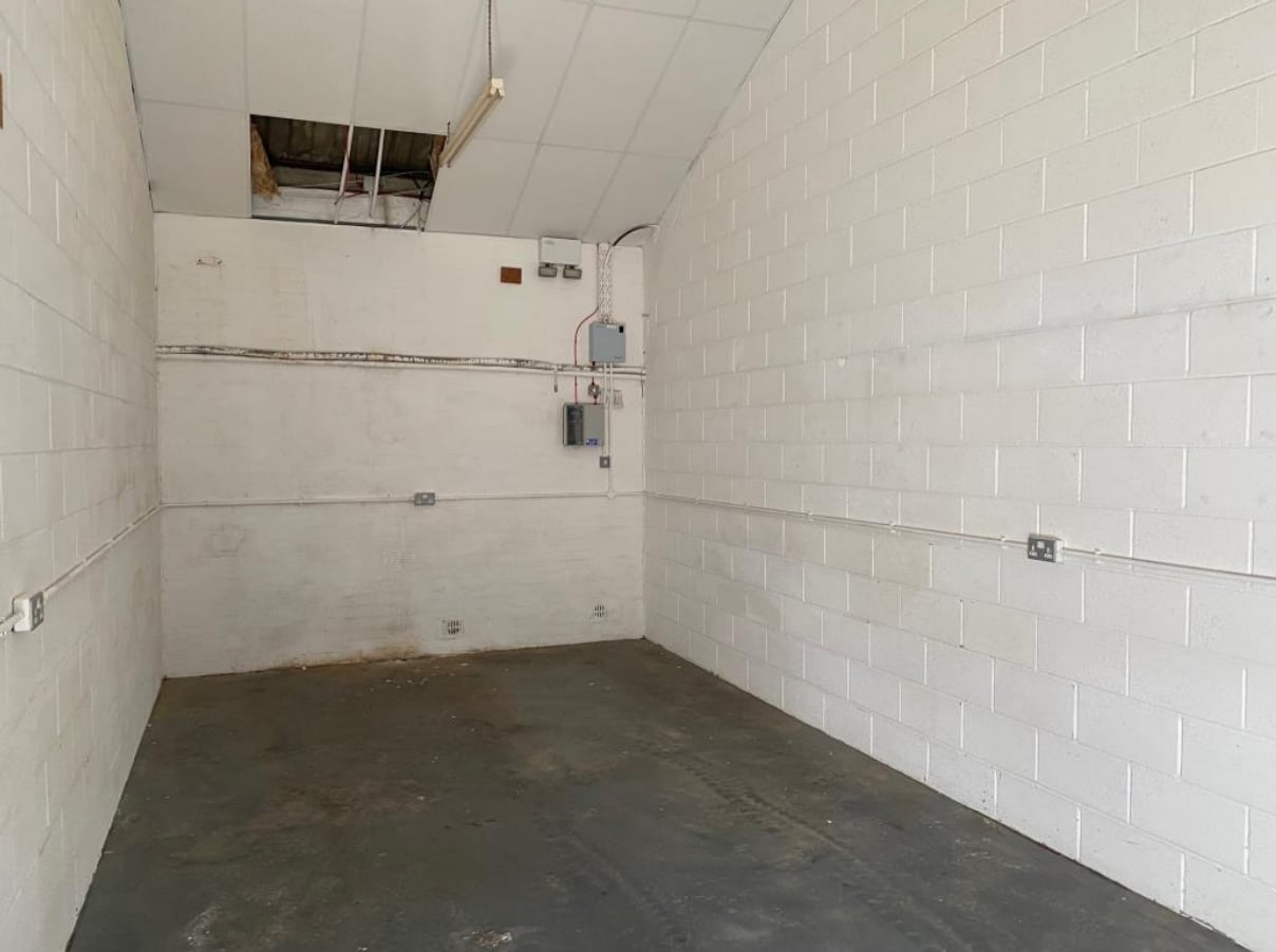 Mintsfeet Rd N, Kendal for lease Interior Photo- Image 1 of 1