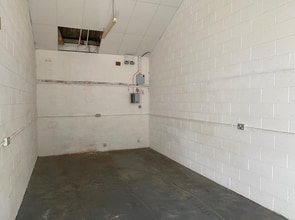 Mintsfeet Rd N, Kendal for lease Interior Photo- Image 1 of 1