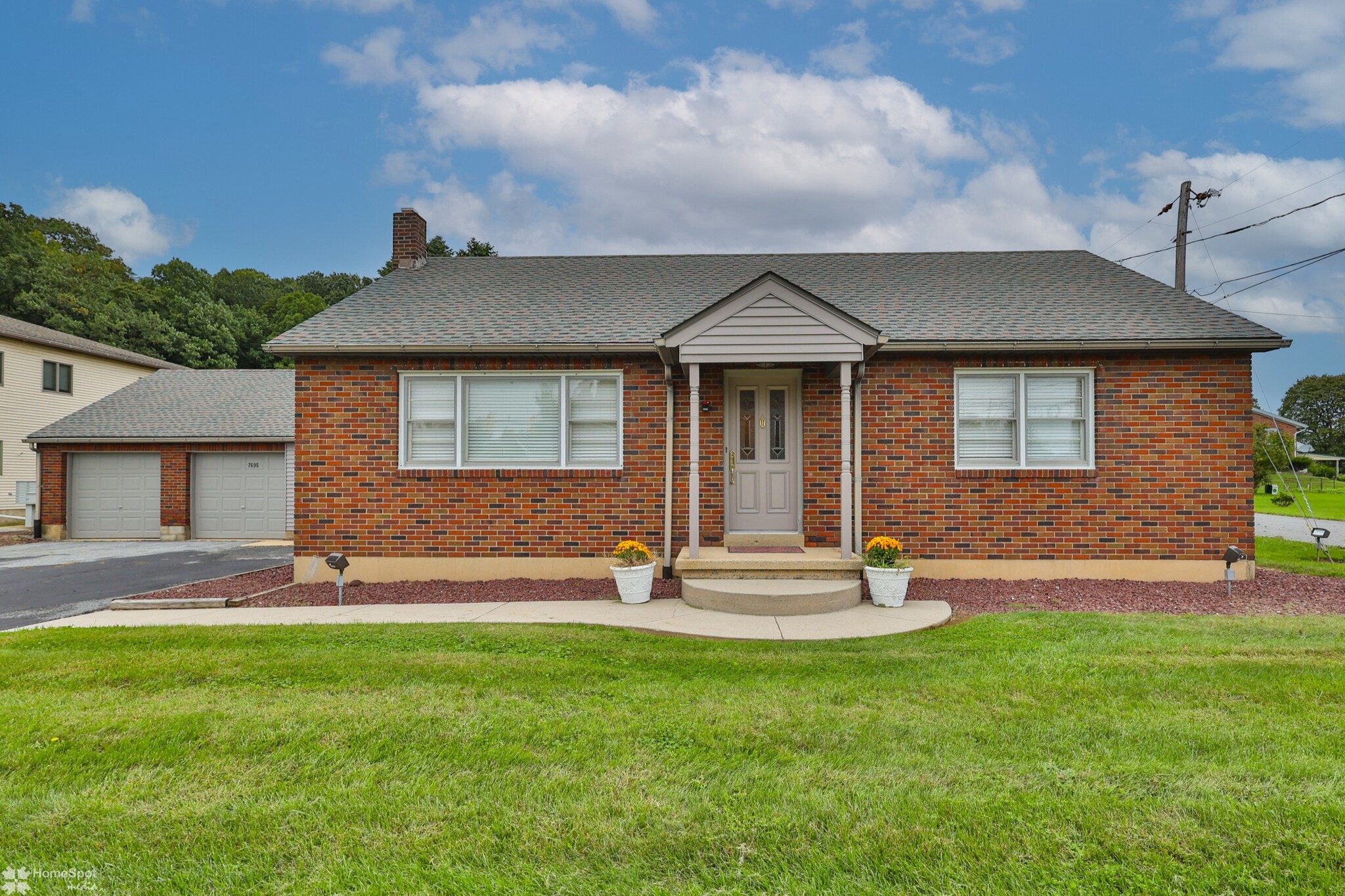 7695 Kernsville Rd, Orefield, PA for sale Primary Photo- Image 1 of 1