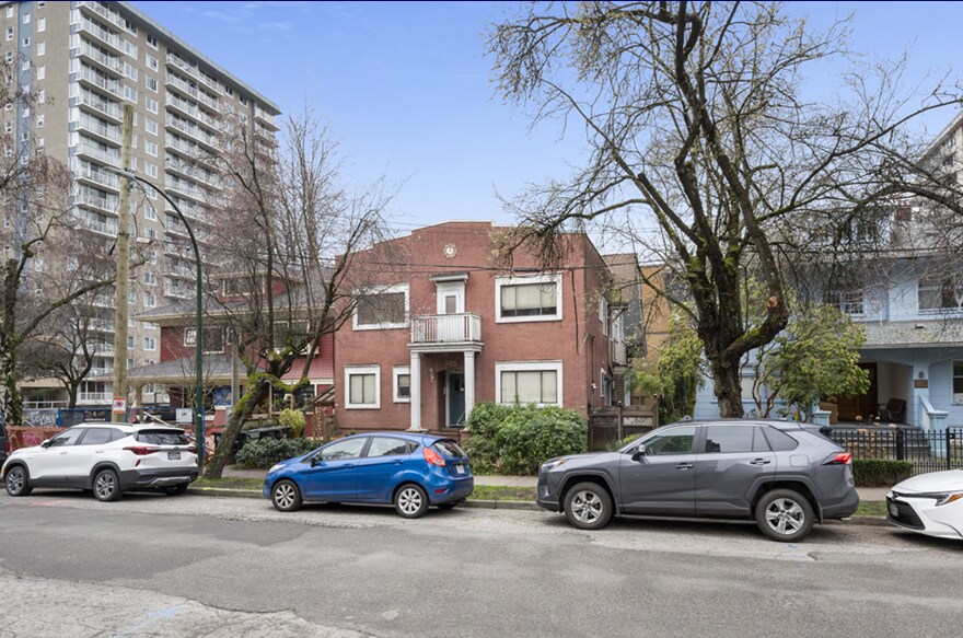 985 Broughton St, Vancouver, BC for sale Primary Photo- Image 1 of 2