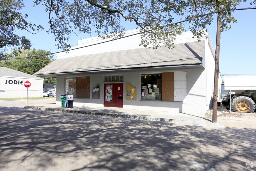 218 W Sidnor St, Alvin, TX for sale - Primary Photo - Image 1 of 1