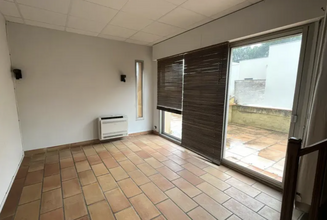 Flex in Vendargues for lease Interior Photo- Image 2 of 7