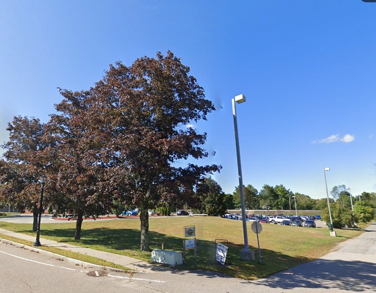 134 Main St, Norfolk, MA for lease - Building Photo - Image 2 of 5