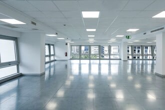 Calle Orense, 34, Madrid, Madrid for lease Interior Photo- Image 1 of 2