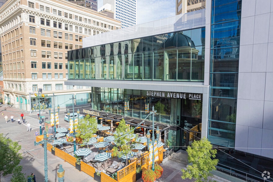 700 2 St SW, Calgary, AB for lease - Building Photo - Image 3 of 3