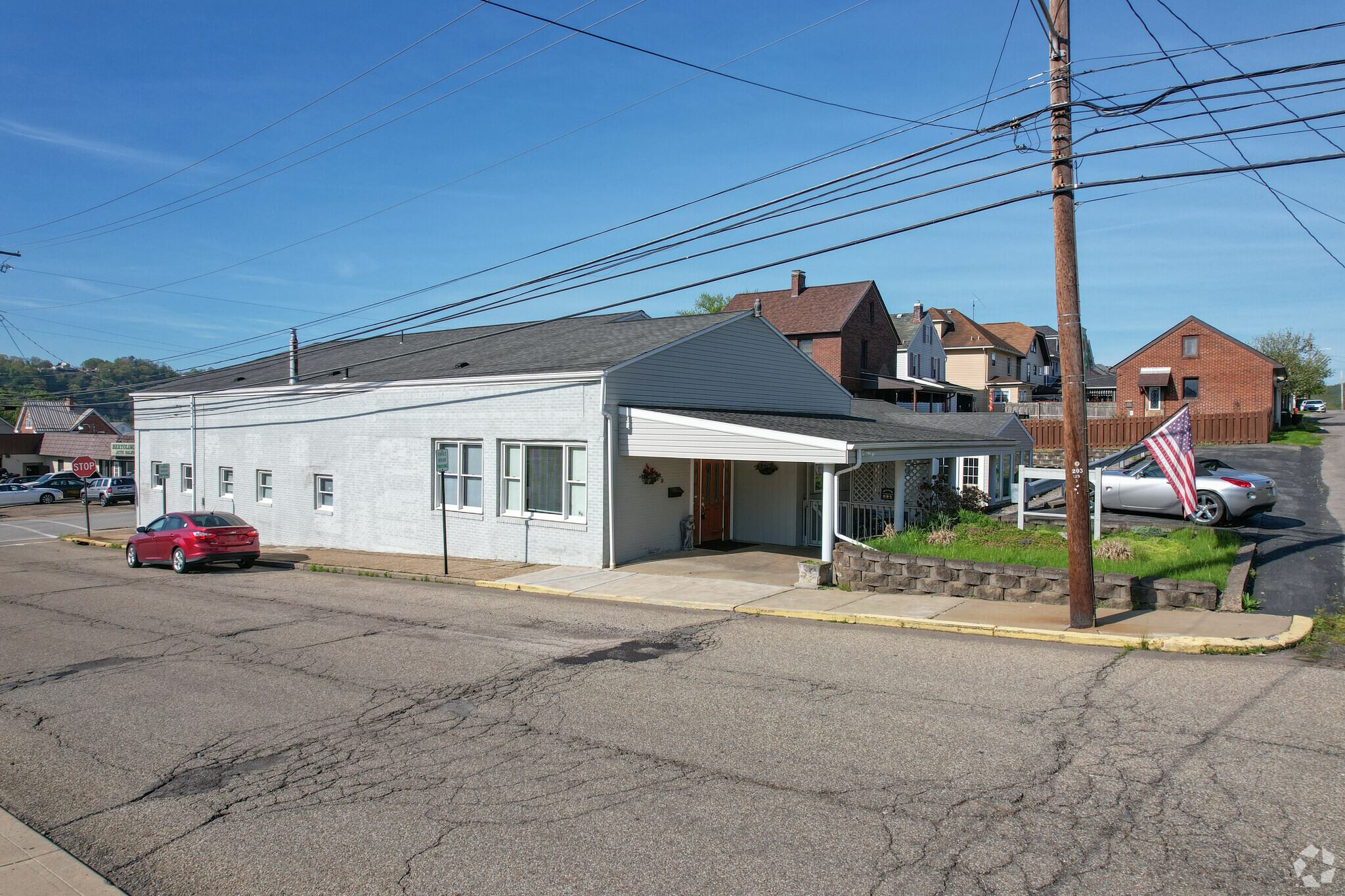 971 9th Ave, Brackenridge, PA for sale Primary Photo- Image 1 of 1